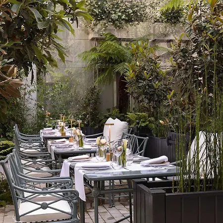 מלון Les Jardins Du Faubourg & By Shiseido 5*