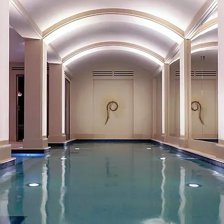 Les Jardins Du Faubourg & By Shiseido 5* Paris
