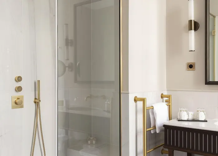 Hotel Les Jardins Du Faubourg & By Shiseido 5*