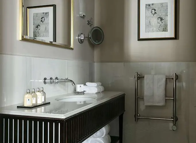 Les Jardins Du Faubourg & By Shiseido Hotel Parijs