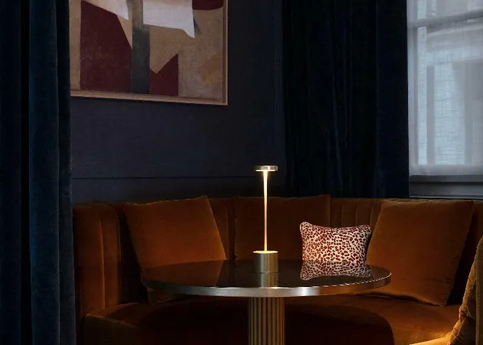 Les Jardins Du Faubourg & By Shiseido Parijs