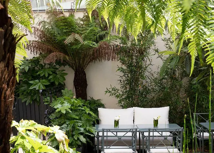 Les Jardins Du Faubourg & By Shiseido