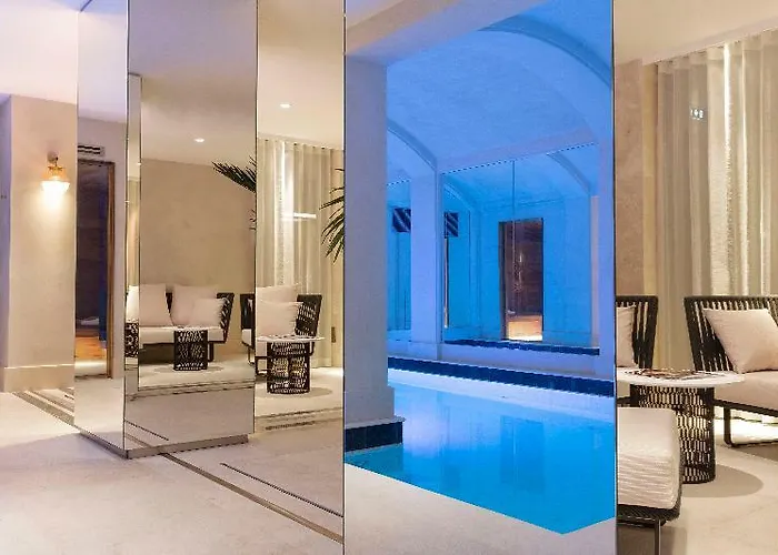 Hotel Les Jardins Du Faubourg & By Shiseido Parijs