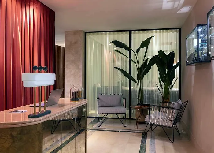 Les Jardins Du Faubourg & By Shiseido Parijs